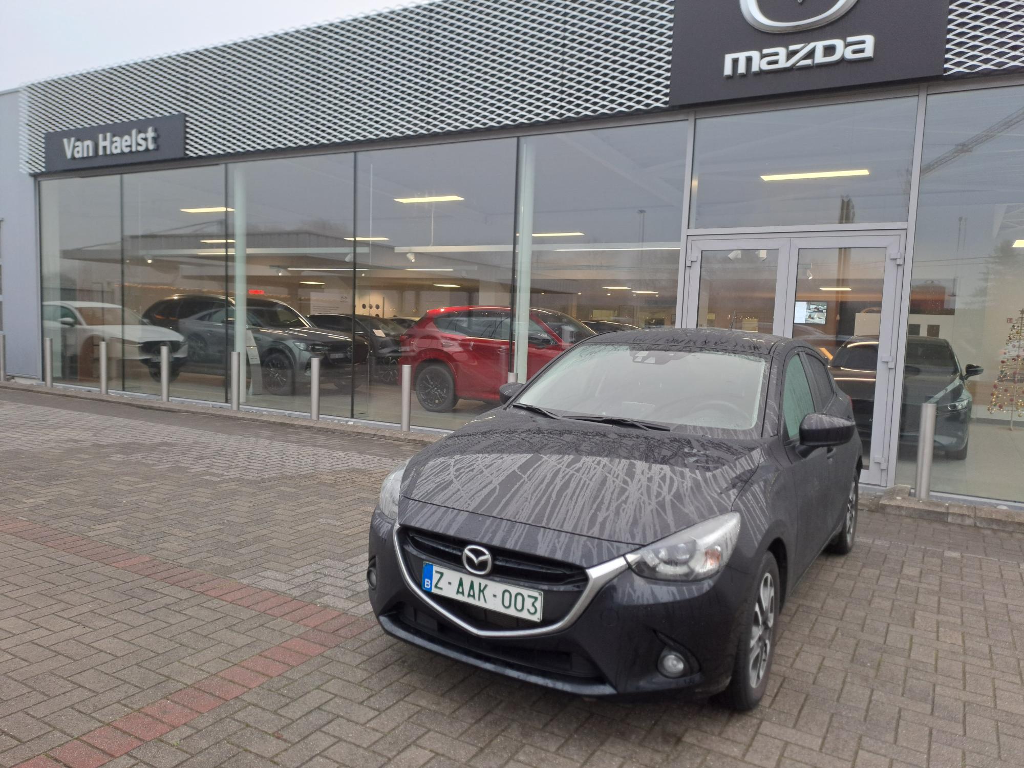Mazda 2 1.5 SKY-G 5MT 90 SKYDRIVE Play