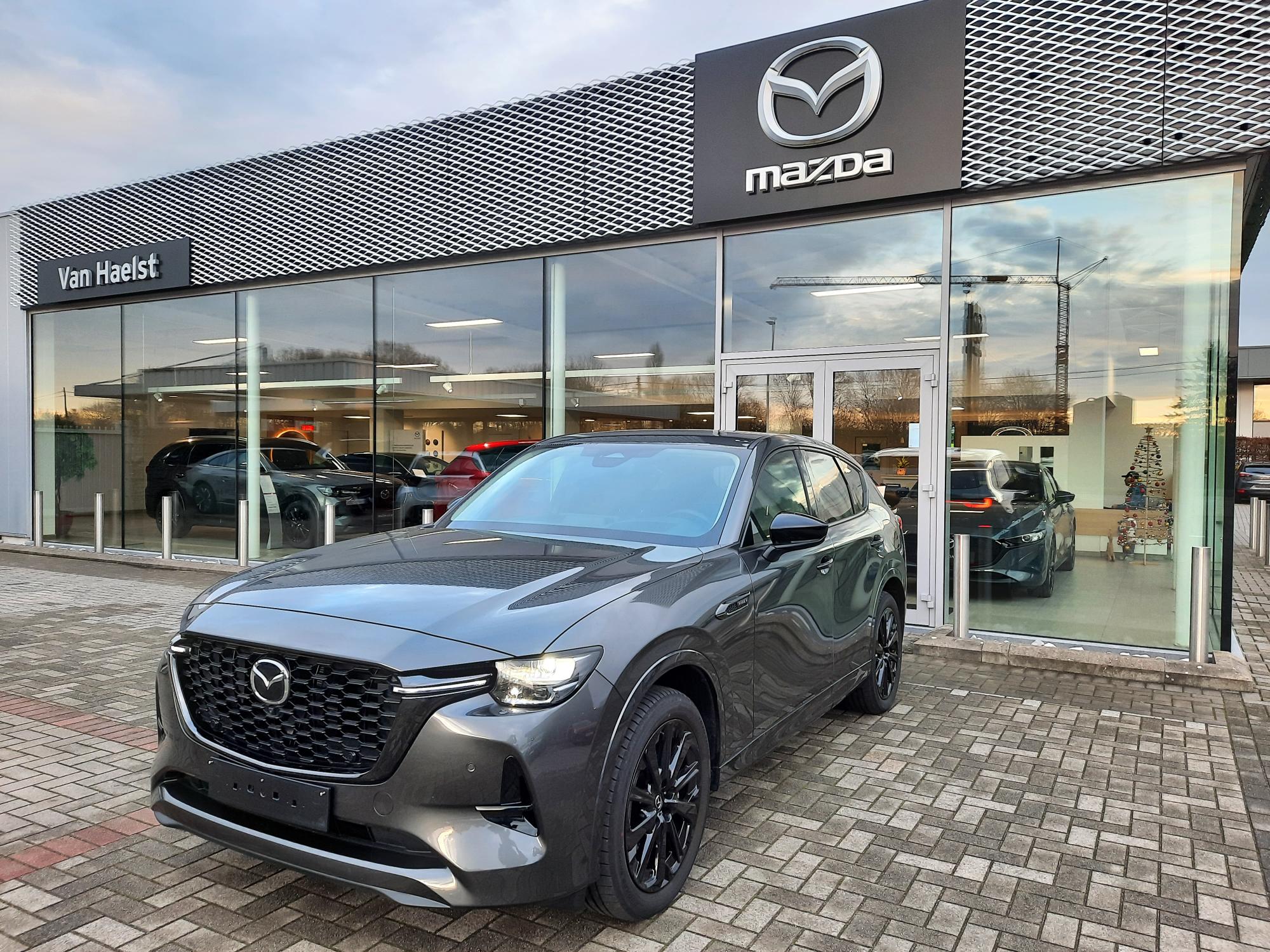 CX-60 2022 5WGN GSR 2.5L e-SKYACTIV PHEV 327 hp 8AT i-ACTIV AWD HOMURA + CON-P + DRI-P + COM-P + PAN-P