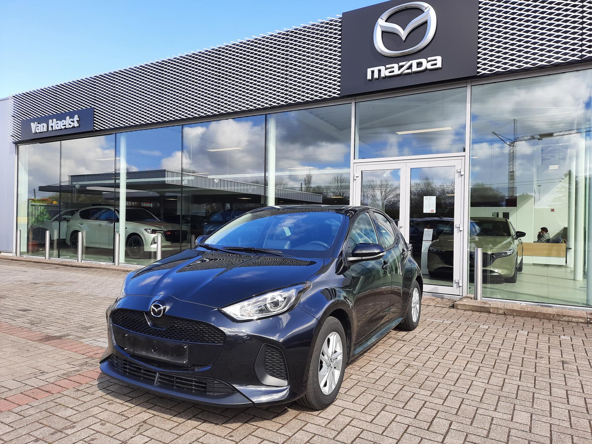Mazda2 Hybrid MY2024 5DR HATCH 1.5L Hybrid VVT-i 116 hp Centre-line CVT Opera Black 