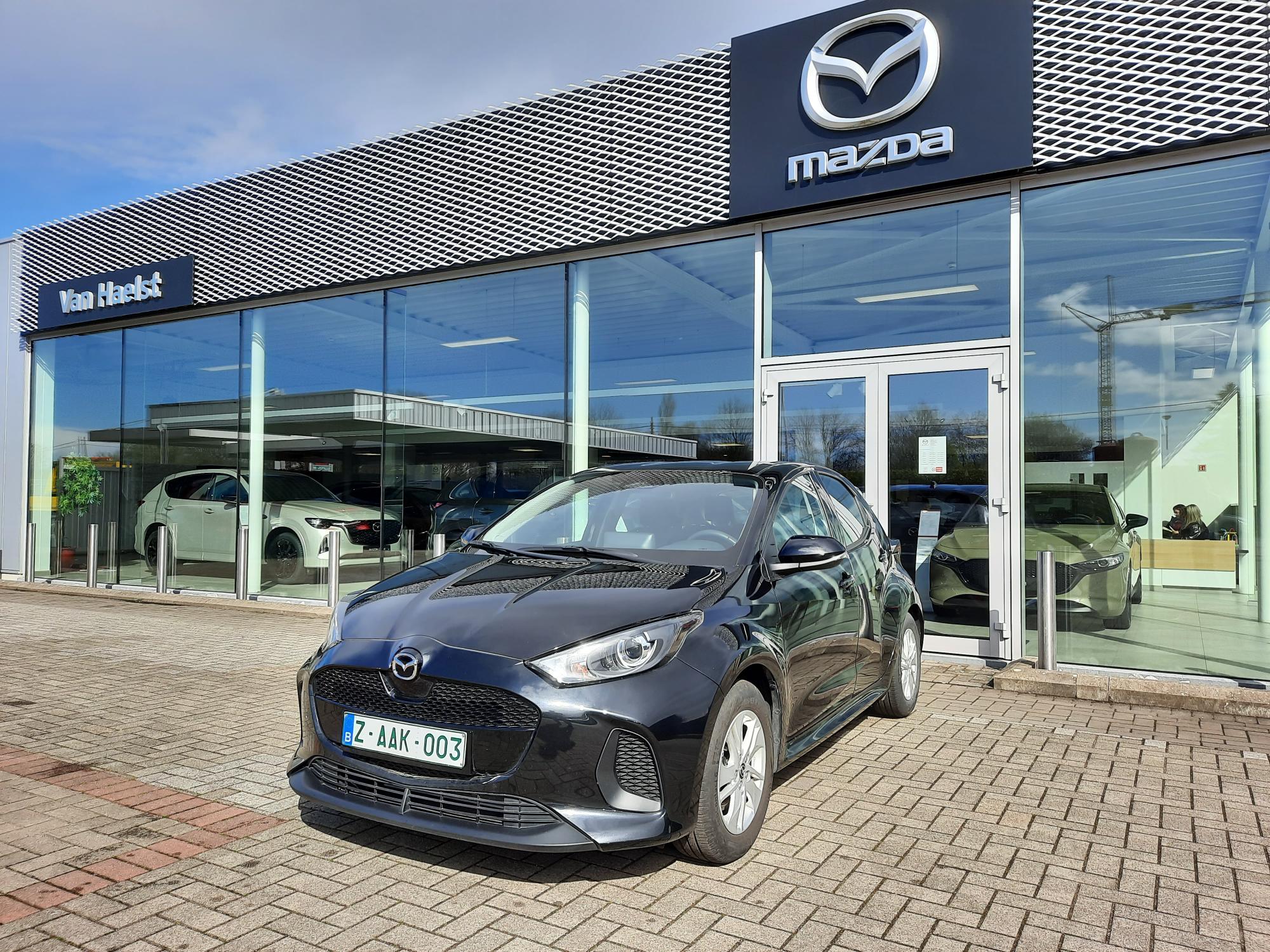 Mazda2 Hybrid MY2024 5DR HATCH 1.5L Hybrid VVT-i 116 hp Centre-line CVT Opera Black 