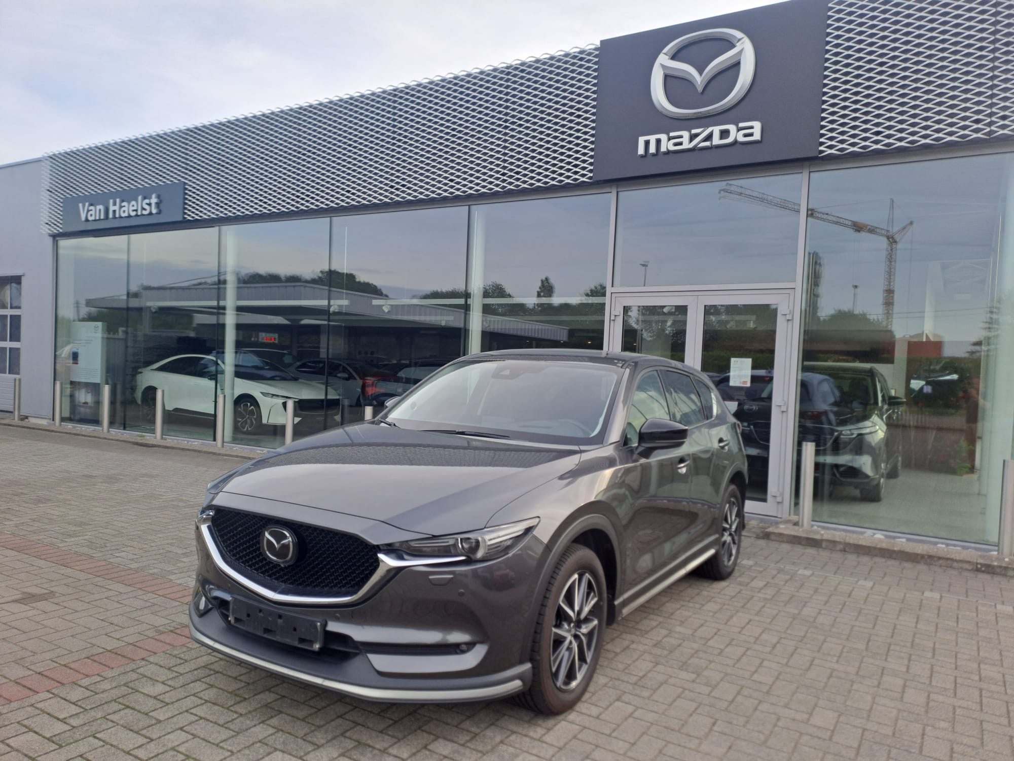 CX-5 MY2018.5 5DR WGN 2.5L SKYACTIV-G 194 hp 6AT Skycruise Machine Grey