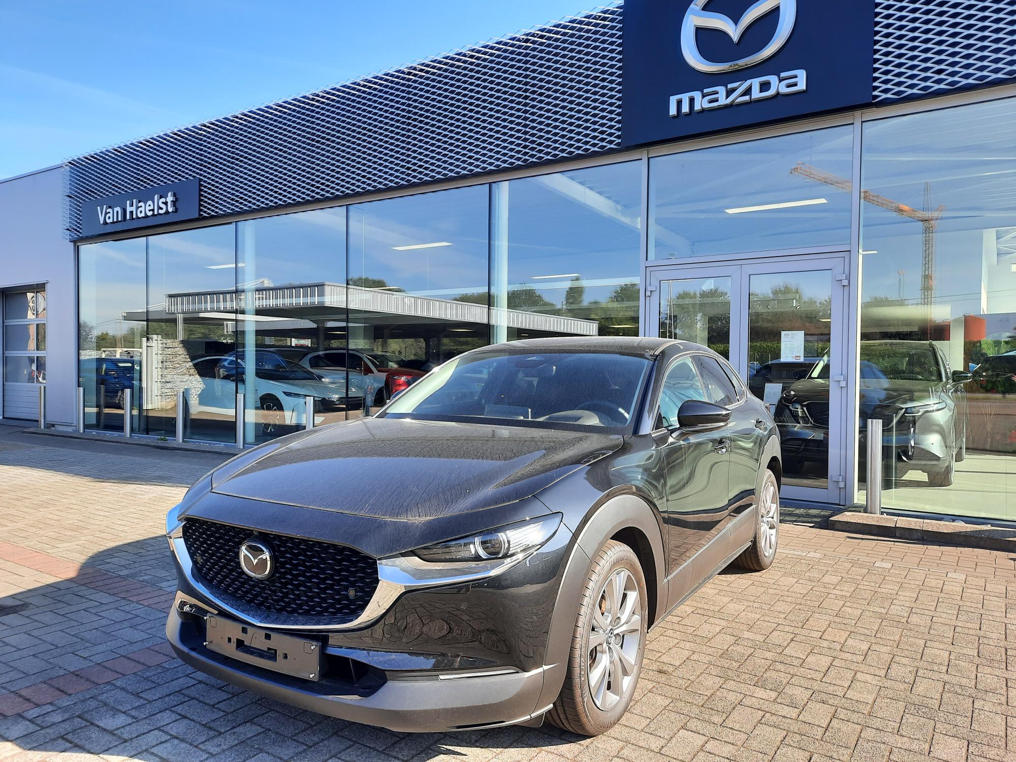 CX-30 MY2025 5DR WGN 2.5L e-Skyactiv G 140 hp 6MT Takumi Jet Black  